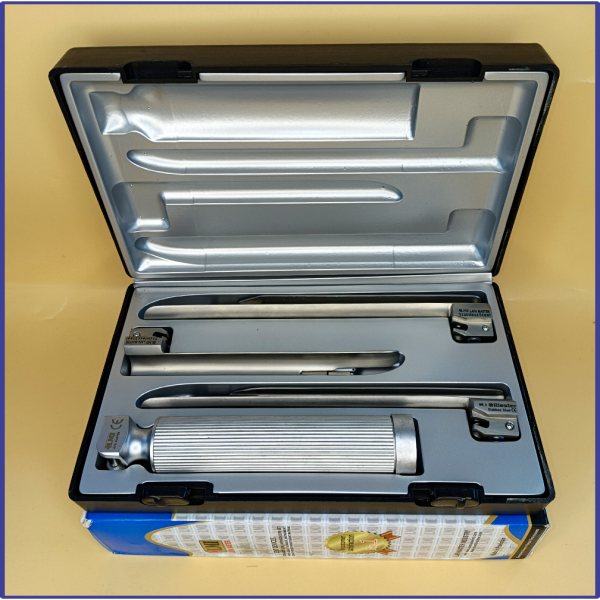 Laryngoscope Conventional Standard Miller 3 Blade 2-3-4 Set Adult Handle Reusable Blade Standard Quality Plastics Box Blister Packing Sliver Gary Colour into Lapa Boxboard Box Packed