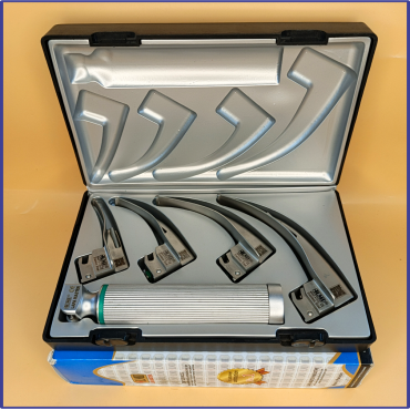 Laryngoscope Standar...
